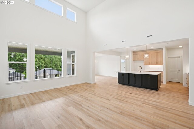 310 W 20th Way, La Center, WA 98629 - full bath featuring a marble finish shower and vanity