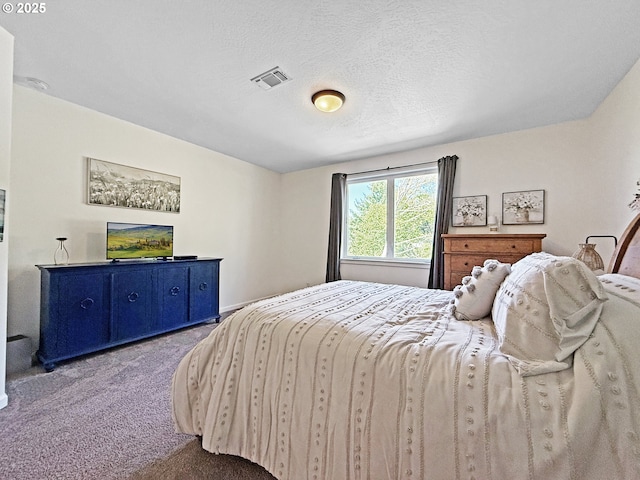7205 Edge Cliff Dr, Brookings, OR 97415 - carpeted bedroom featuring a textured ceiling
