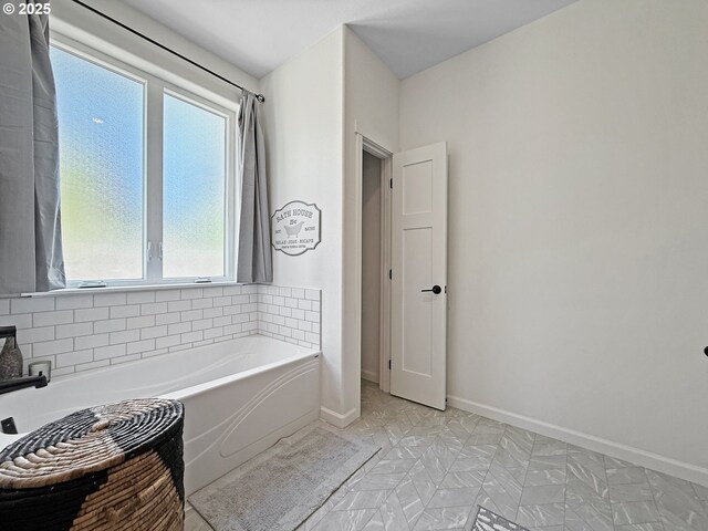 7205 Edge Cliff Dr, Brookings, OR 97415 - bathroom with a bath and baseboards