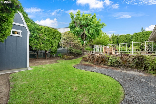 1520 SE 109th Ave, Portland, OR 97216 - view of yard