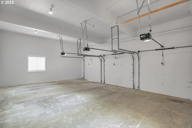 1111 SW Linneman Ave, Gresham, OR 97080 - garage with a garage door opener
