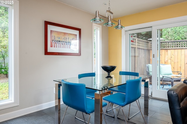 11782 SE 108th Ave, Happy Valley, OR 97086 - dining area featuring baseboards