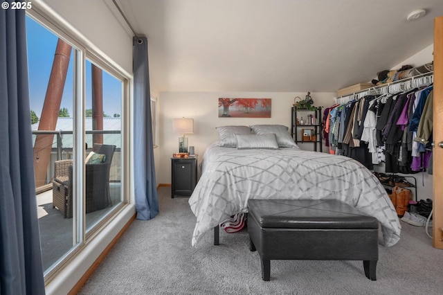 429 N Bridgeton Rd # 15, Portland, OR 97217 - bedroom with carpet floors and a water view