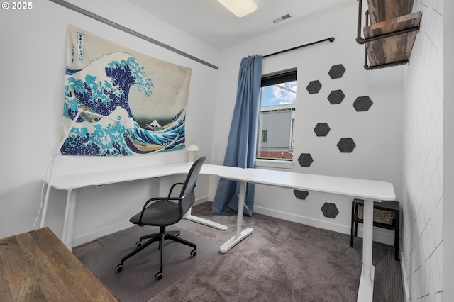 1634 NW Riverscape St, Portland, OR 97209 - home office with carpet floors and baseboards
