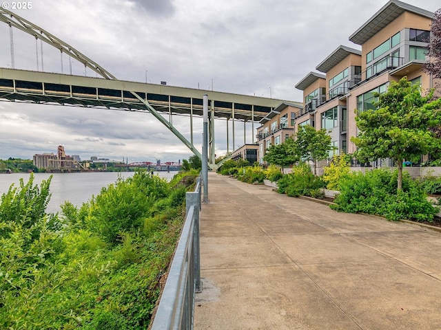 1634 NW Riverscape St, Portland, OR 97209 - view of property's community featuring a water view