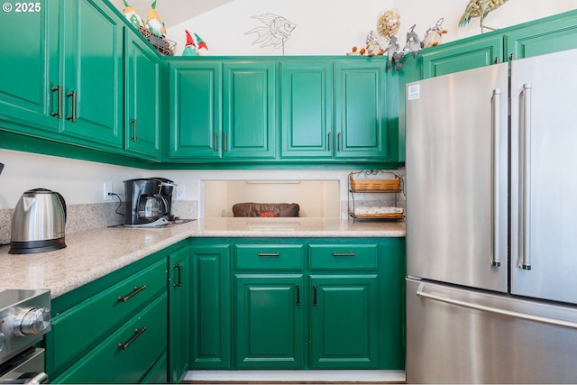 461 Home Ct, Rockaway Beach, OR 97136 - kitchen with high end fridge and stove