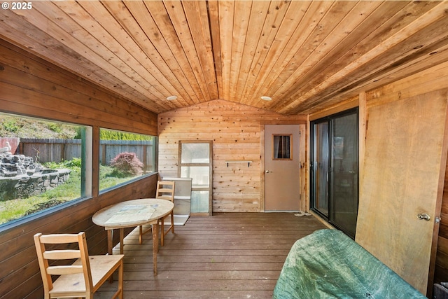 705 Prefontaine Dr, Coos Bay, OR 97420 - sunroom featuring vaulted ceiling