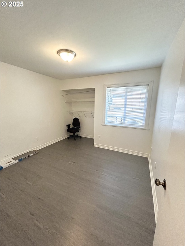 200 SW Florence Ave Unit I 14, Gresham, OR 97080 - unfurnished room with dark wood-type flooring and baseboards