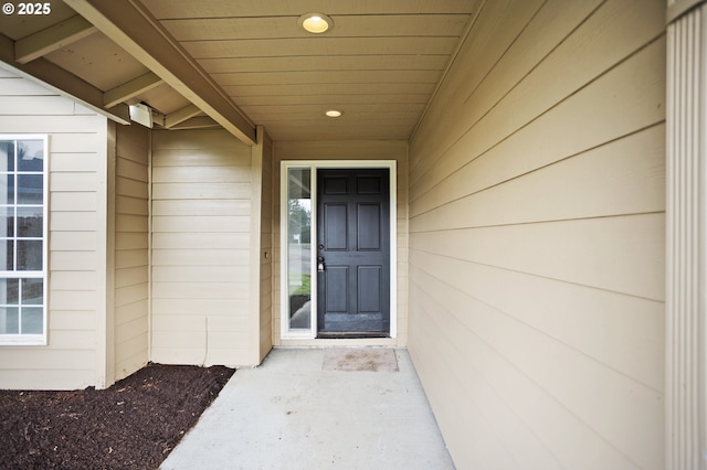 view of entrance to property