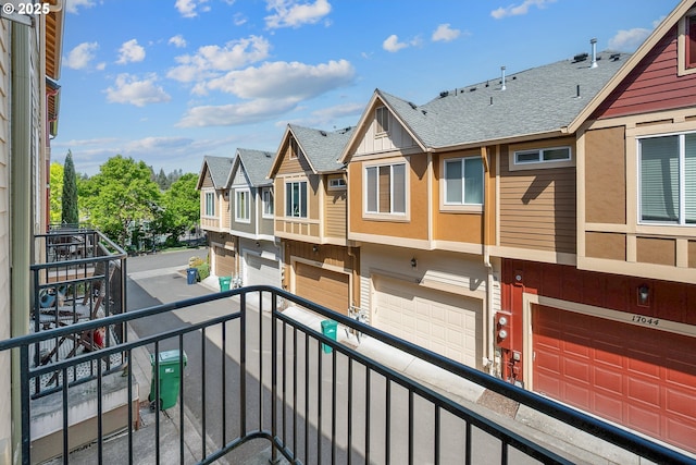 17047 SW Berkeley Ln, Beaverton, OR 97003 - balcony with a residential view