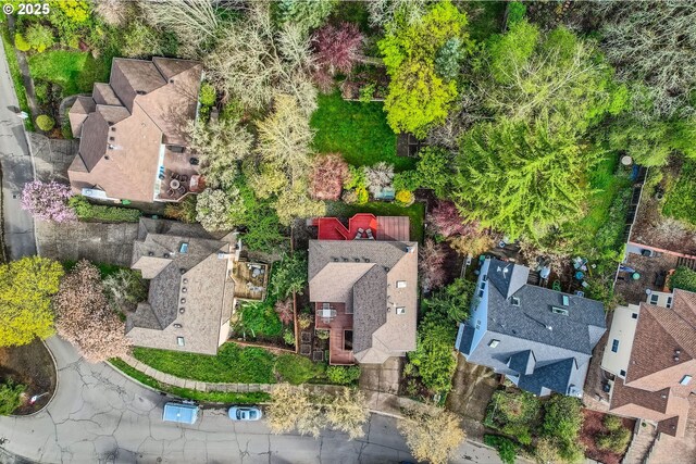 4939 Hampton Ct, Lake Oswego, OR 97035 - aerial view of property's location with a heavily wooded area and nearby suburban area