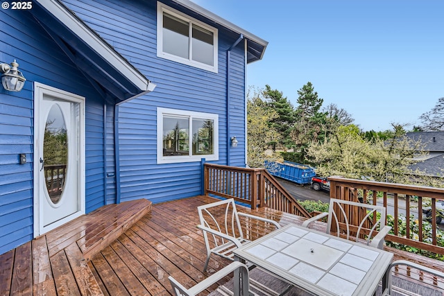 4939 Hampton Ct, Lake Oswego, OR 97035 - wooden deck featuring outdoor dining area