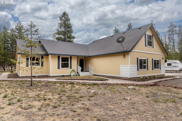 145343 Birchwood Dr, La Pine, OR 97739 - view of front of home featuring a shingled roof