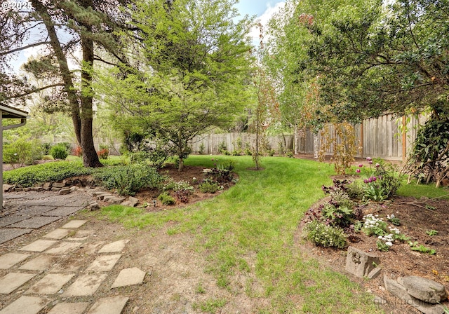 12420 Orchard Hill Rd, Lake Oswego, OR 97035 - view of yard featuring fence