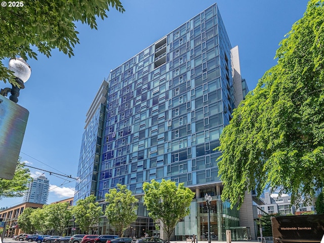1221 SW 10th Ave Unit 311, Portland, OR 97205 - view of building exterior