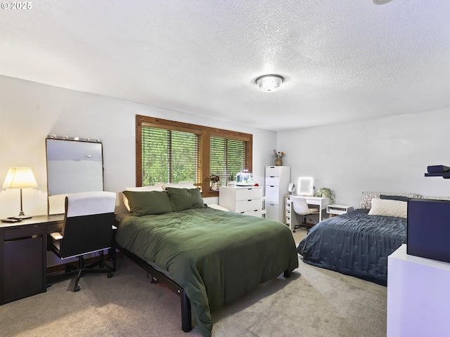 54934 E Kirkwood Dr, Sandy, OR 97055 - bedroom featuring light colored carpet, a desk, and a textured ceiling