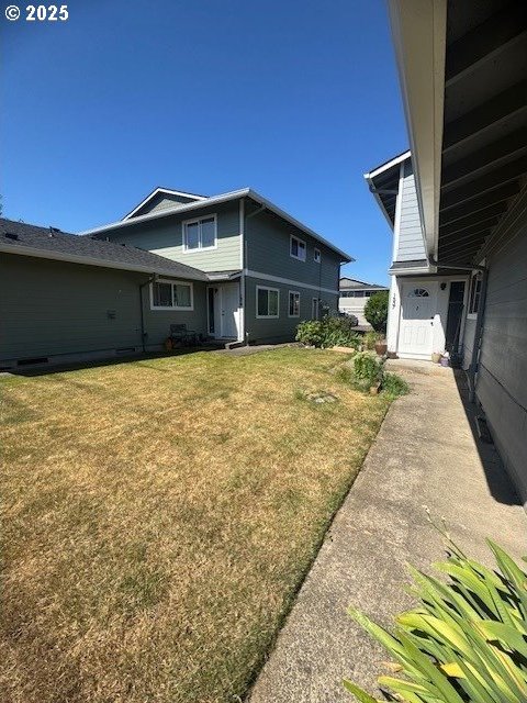 1537 NE Kane Dr, Gresham, OR 97030 - view of green lawn