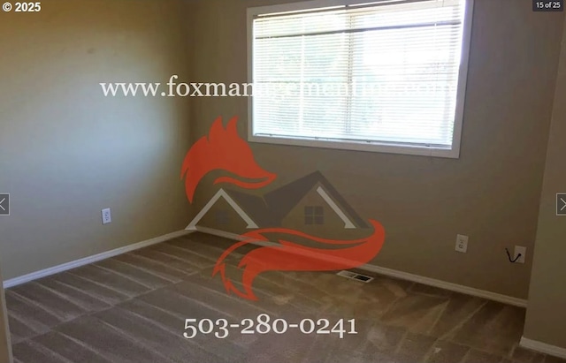 14818 NE Fremont St, Portland, OR 97230 - playroom with carpet and baseboards