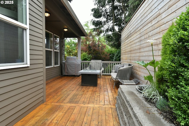 3225 SE Lincoln St, Portland, OR 97214 - deck with a grill