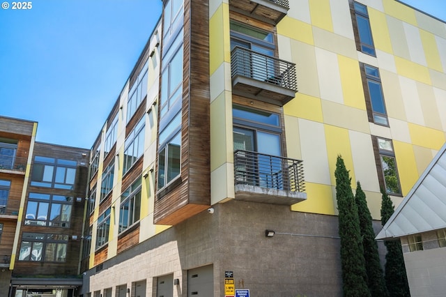 1455 N Killingsworth St Unit 201, Portland, OR 97217 - view of apartment building / complex