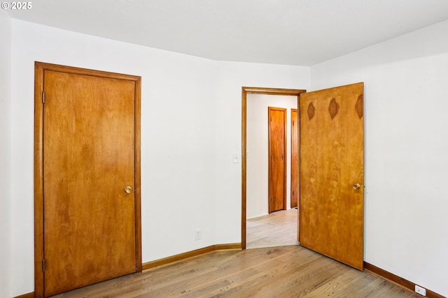 10925 NE Skidmore St, Portland, OR 97220 - spare room featuring light wood-type flooring