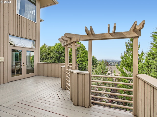 9112 NW Wiley Ln, Portland, OR 97229 - deck with french doors