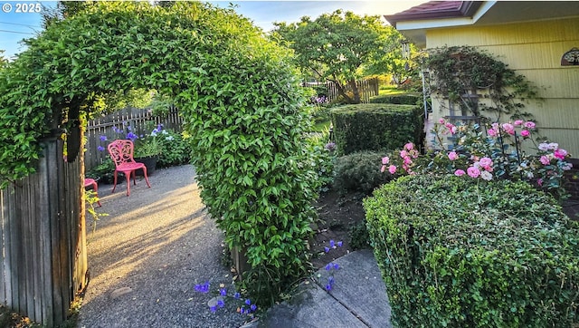 316 E 27th St, Vancouver, WA 98663 - view of yard