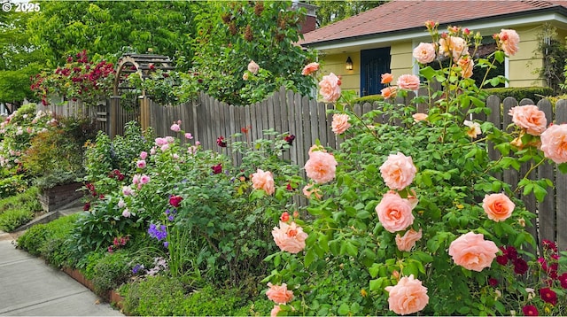 316 E 27th St, Vancouver, WA 98663 - view of yard