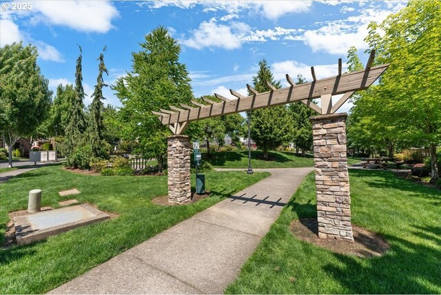 6638 NW Joss Ave, Portland, OR 97229 - view of property's community with a yard
