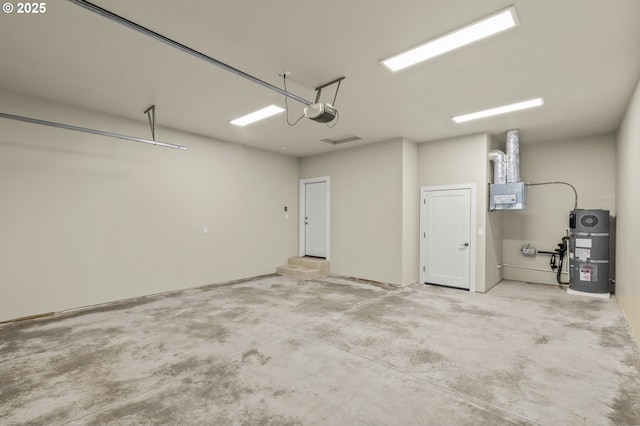 3200 N Abernathy Cir, Ridgefield, WA 98642 - garage with water heater