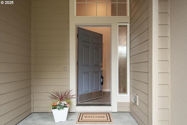 view of property entrance