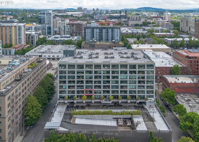1410 NW Kearney St Unit 614, Portland, OR 97209 - view of urban area
