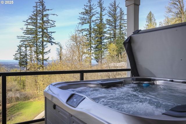 10397 SE Quail Ridge Dr, Happy Valley, OR 97086 - wooden deck featuring a hot tub