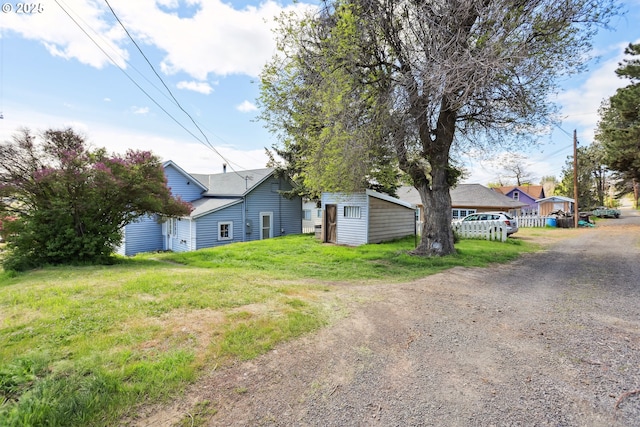 400 Mccoy St, Moro, OR 97039 - exterior space with an outdoor structure and dirt driveway