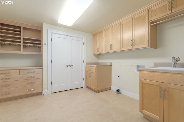 2965 Ingalls Way, Eugene, OR 97405 - laundry room featuring cabinet space, electric dryer hookup, and hookup for a washing machine