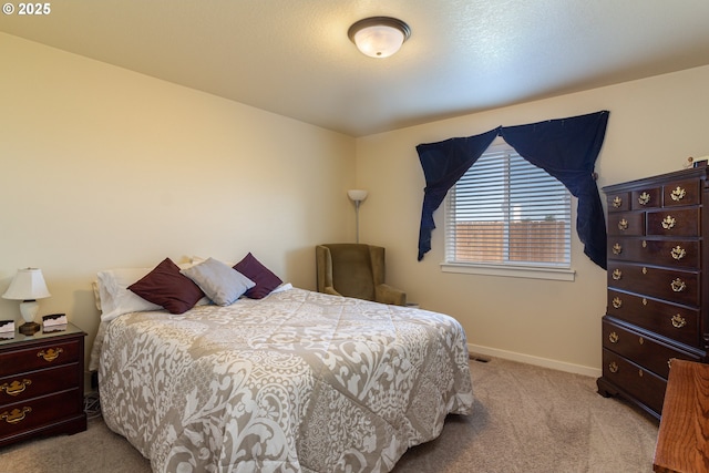 2260 NE 8th St, Hermiston, OR 97838 - bedroom with carpet flooring and baseboards