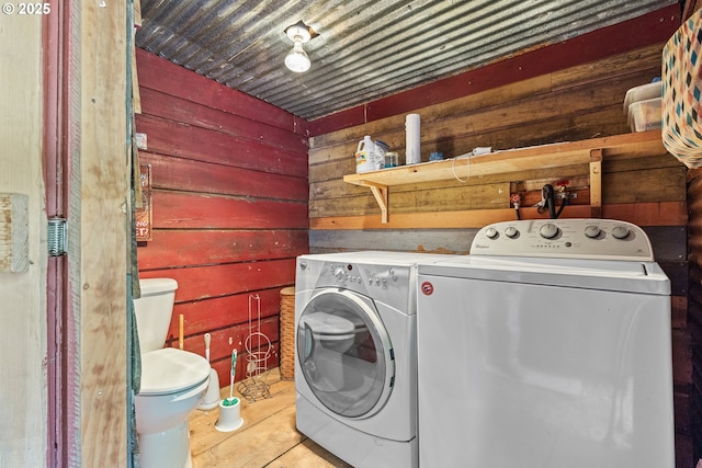 51256 Salmon Gulch Rd, Myrtle Point, OR 97458 - laundry area featuring independent washer and dryer and wooden walls
