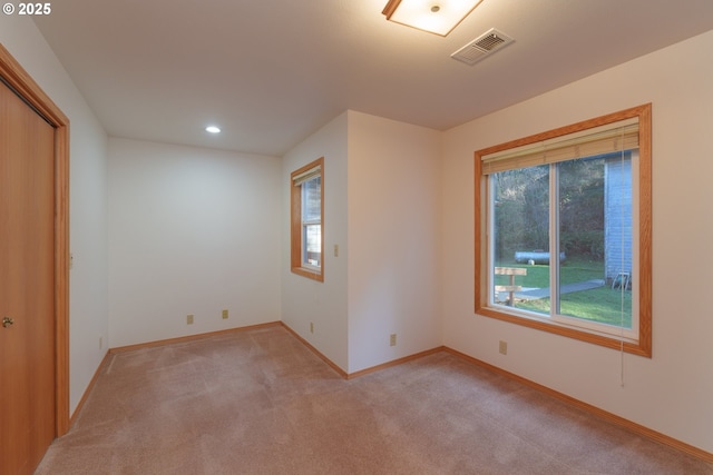 view of carpeted spare room