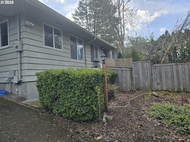 7922 SW Capitol Hill Rd, Portland, OR 97219 - view of home's exterior featuring fence
