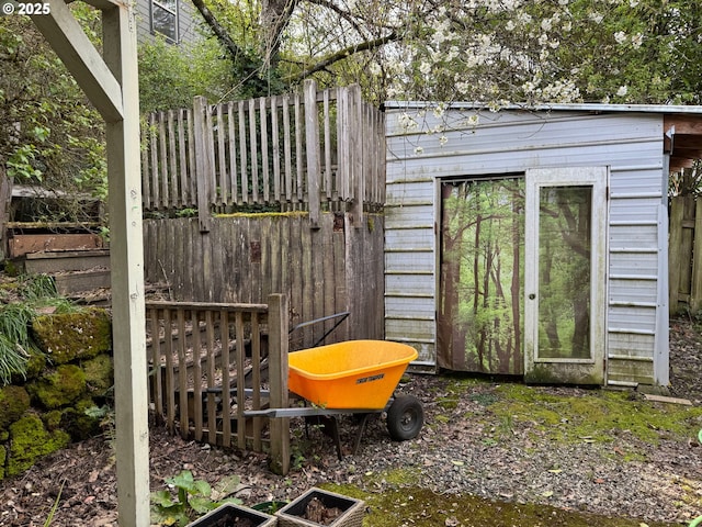 7922 SW Capitol Hill Rd, Portland, OR 97219 - view of outbuilding with an outbuilding and fence