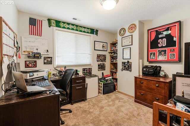 3977 SE Salquist Rd, Gresham, OR 97080 - office area with light colored carpet