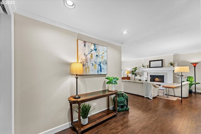 10620 SW Highland Dr, Portland, OR 97224 - interior space with crown molding, wood-type flooring, and recessed lighting
