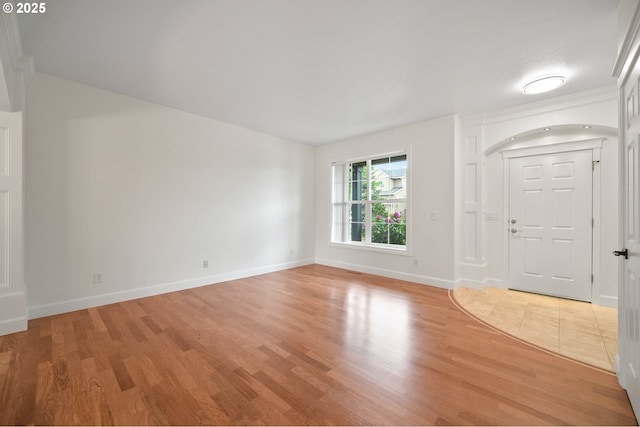 2530 NW 22nd Ave, Camas, WA 98607 - entryway with light wood finished floors and baseboards