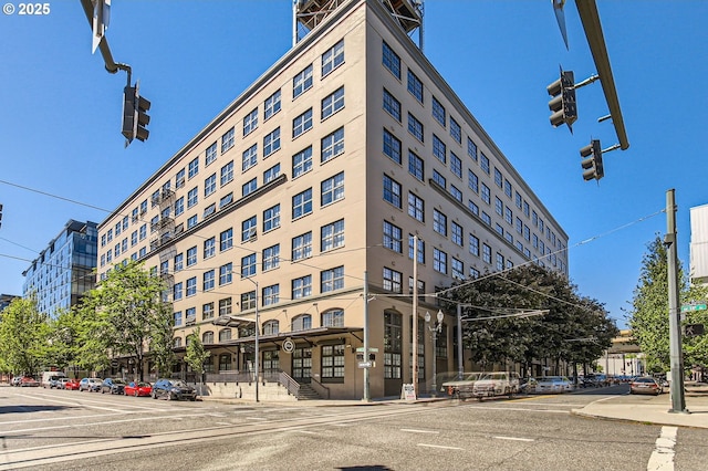 1420 NW Lovejoy St Unit 327, Portland, OR 97209 - view of building exterior