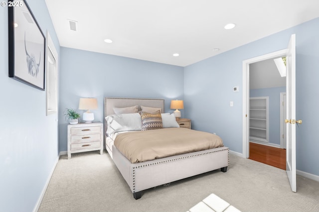 6611 SE 40th Ave, Portland, OR 97202 - carpeted bedroom featuring recessed lighting