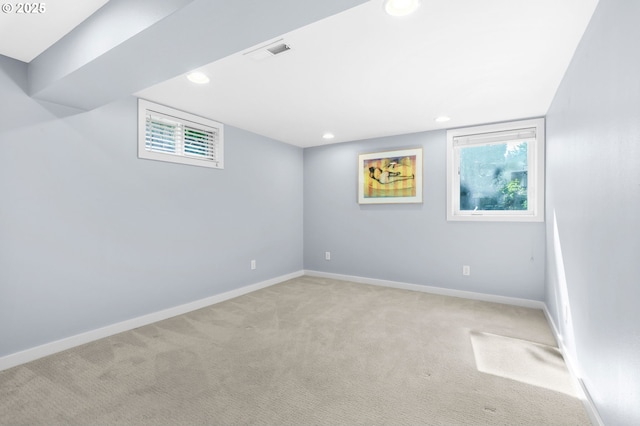 6611 SE 40th Ave, Portland, OR 97202 - basement featuring light carpet and recessed lighting