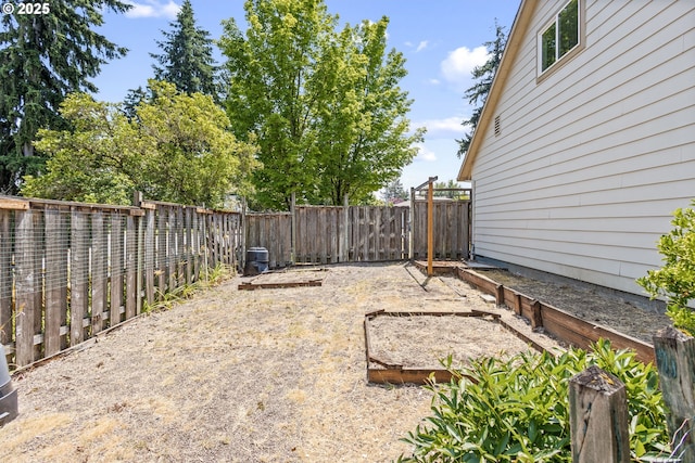 6120 SW Cross Creek Dr, Beaverton, OR 97078 - view of fenced backyard