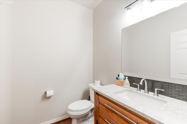 626 SE 38th Dr, Gresham, OR 97080 - bathroom with tasteful backsplash and vanity