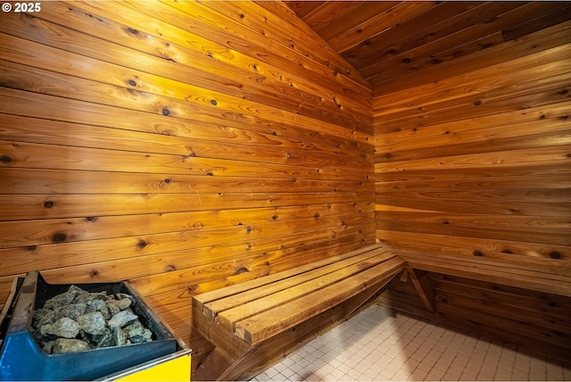 view of sauna / steam room