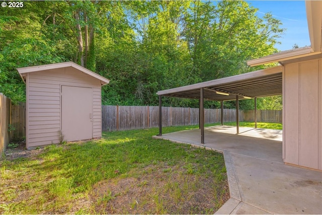108 Lomor Dr, Longview, WA 98632 - view of yard featuring a patio area
